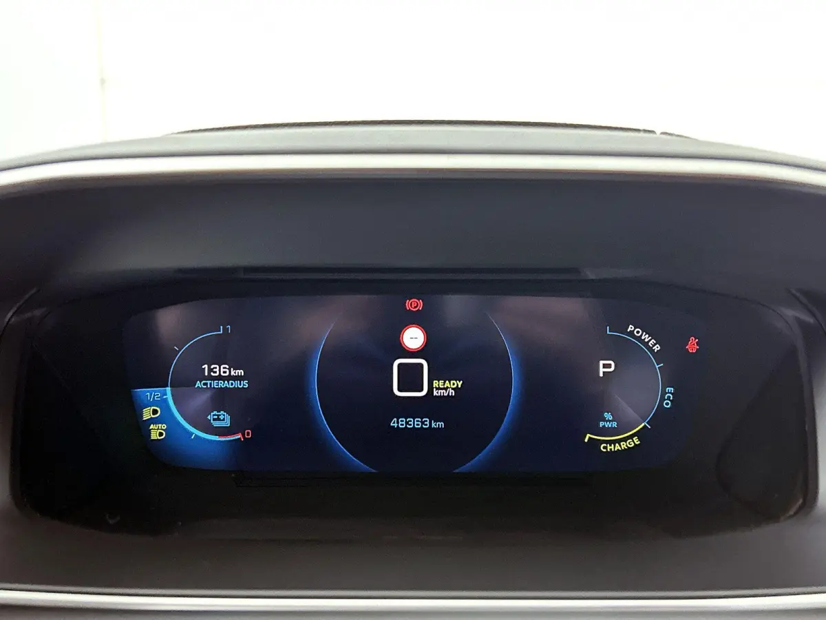 EV 136pk GT 50 kWh Automaat | Navigatie | Climate Control | Cruise Control | Camera | 18"LMV | LED | Keyless Start | Apple Carplay/Android Auto |