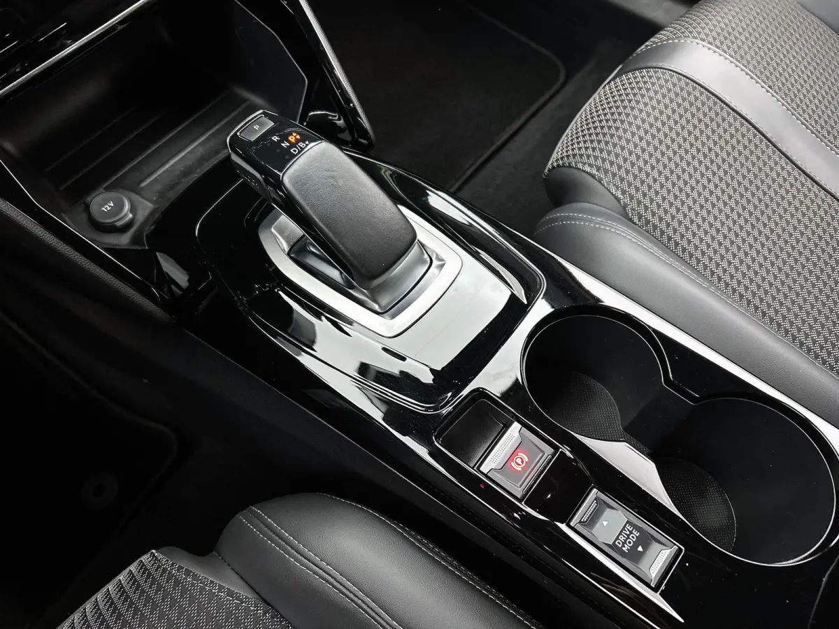 EV 136pk GT 50 kWh Automaat | Navigatie | Climate Control | Cruise Control | Camera | 18"LMV | LED | Keyless Start | Apple Carplay/Android Auto |