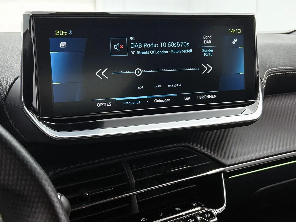 EV 136pk GT 50 kWh Automaat | Navigatie | Climate Control | Cruise Control | Camera | 18"LMV | LED | Keyless Start | Apple Carplay/Android Auto |