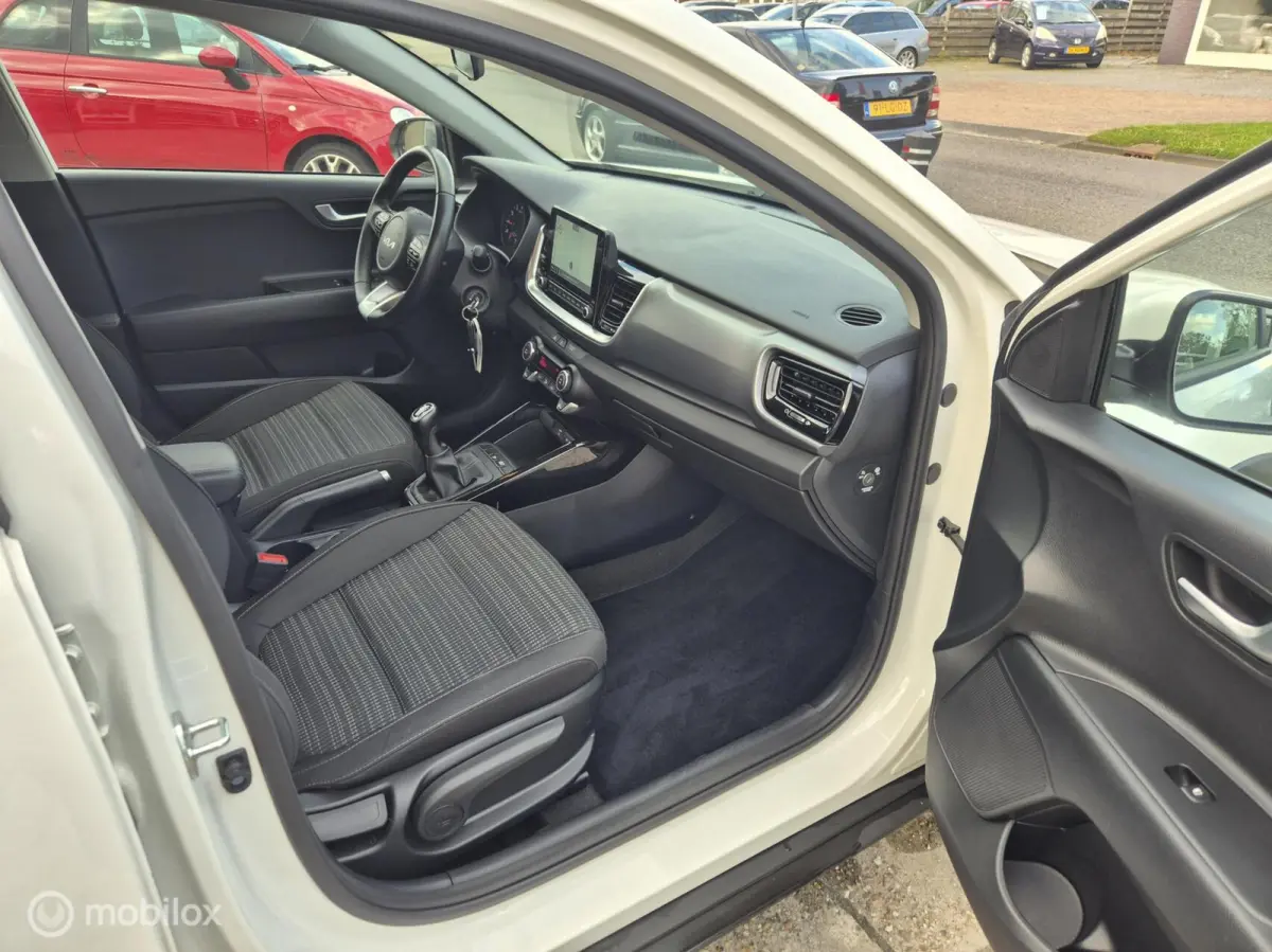 1.0 T-GDi MHEV DynamicLine, Camera, Carplay, NAP!
