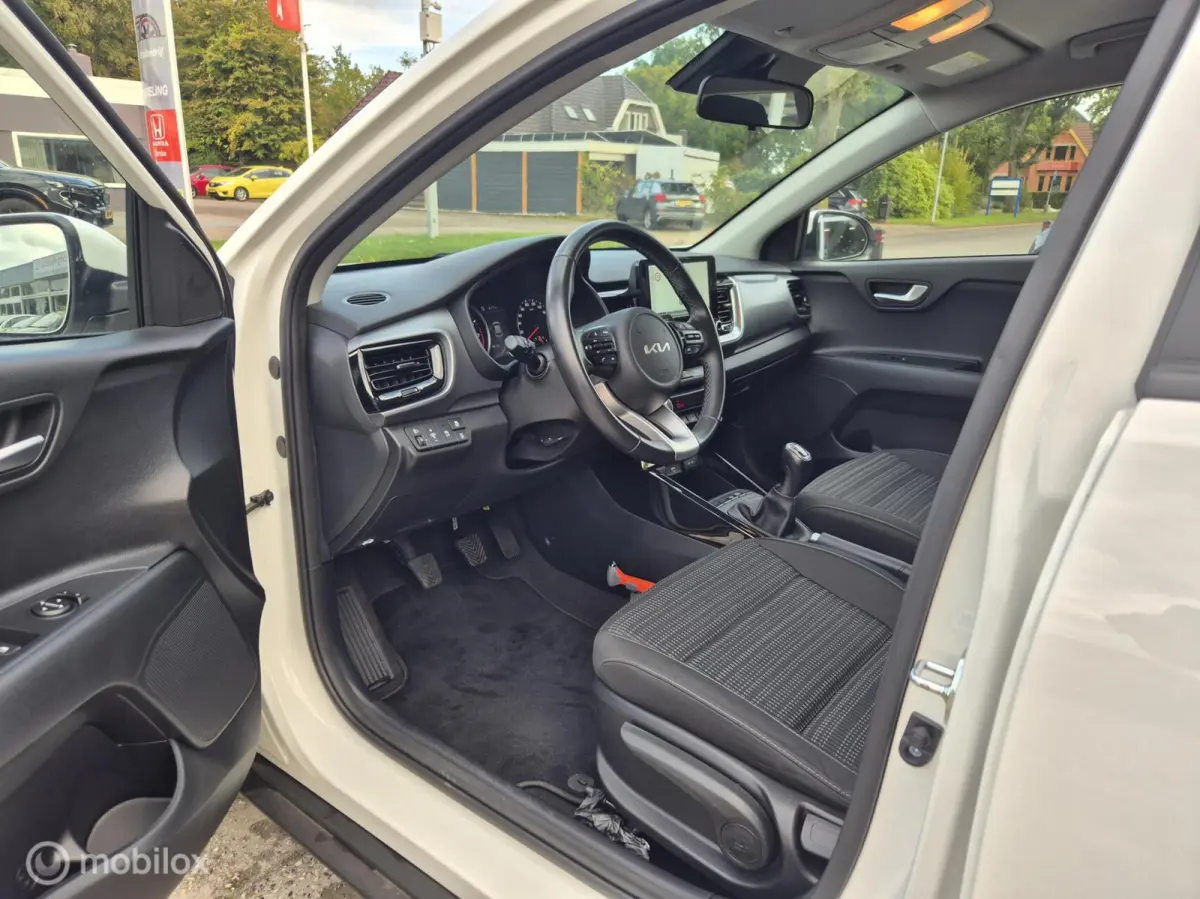 1.0 T-GDi MHEV DynamicLine, Camera, Carplay, NAP!