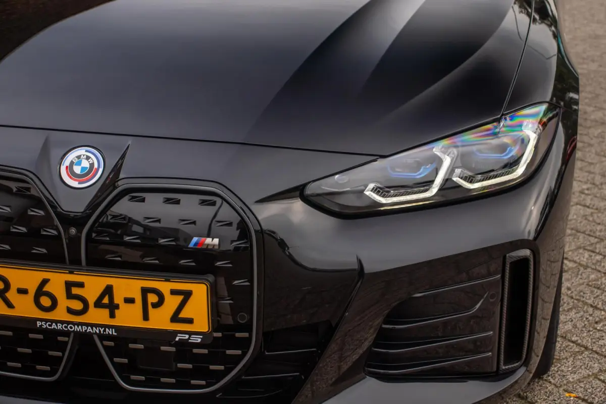 M50 High Executive 84 kWh, BTW, Origineel NL, SOH 97%