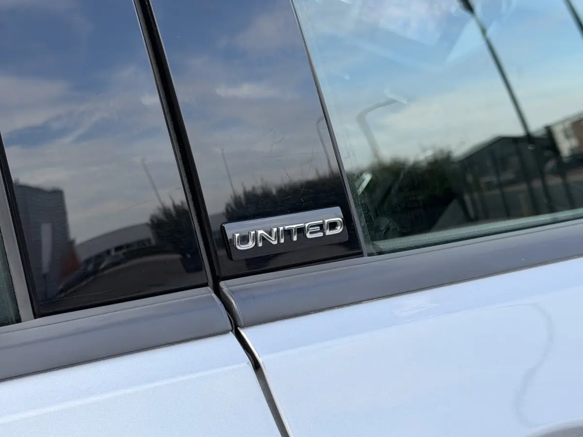 1.0 TSI DSG United ACC|Carplay|PDC|Lineast Zilver