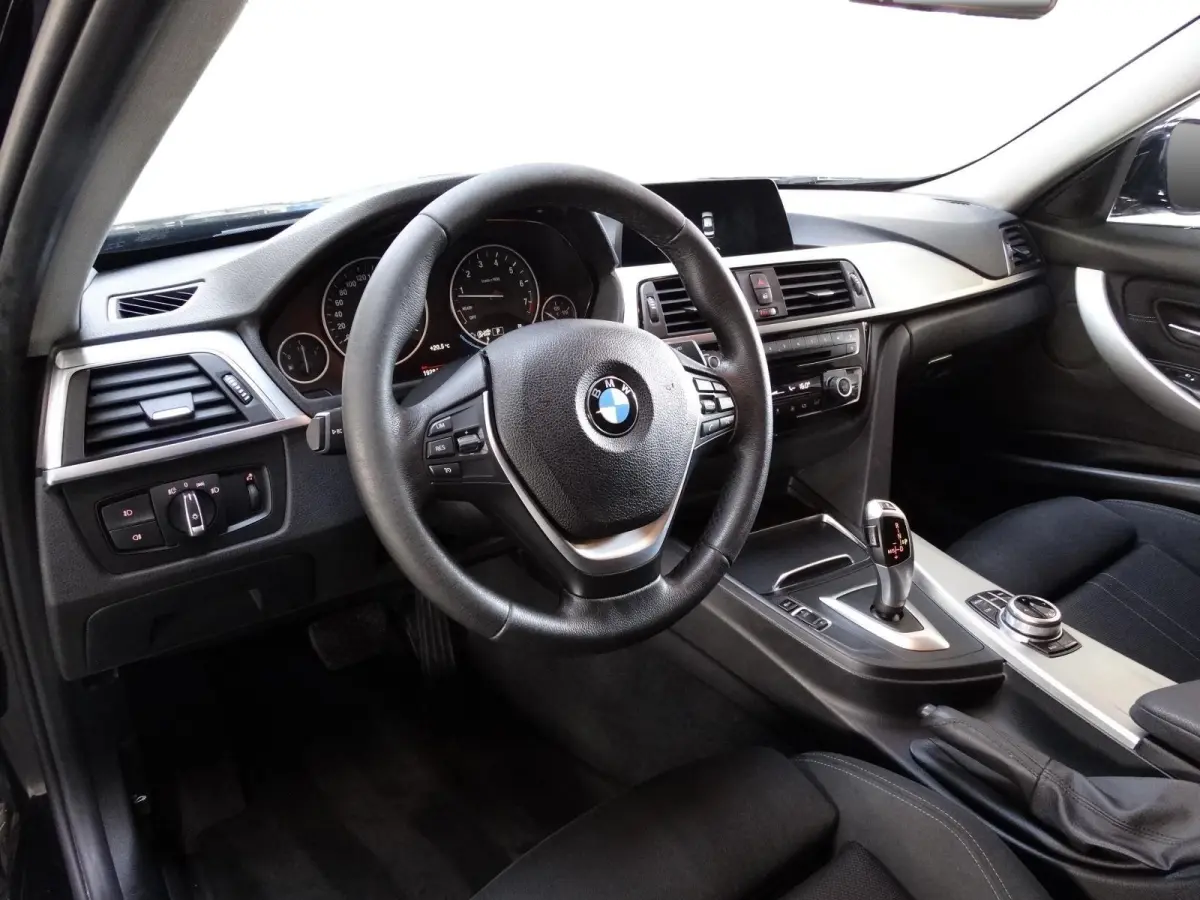 320i Edition Luxury Line Purity Executive
