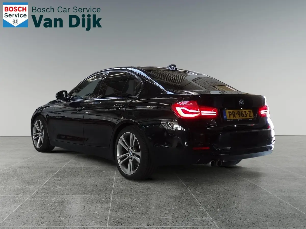 320i Edition Luxury Line Purity Executive
