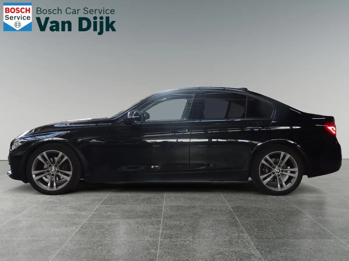 320i Edition Luxury Line Purity Executive