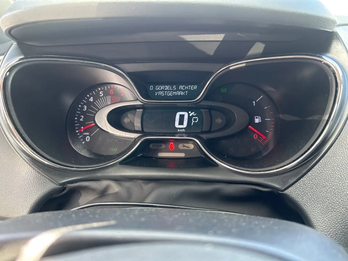 1.2 TCe Wave Automaat! | Camera | Cruise | LMV | Bluetooth | Navigatie! | Leder/Stof | PDC  | Achteruitrijcamera | Afwijkende dakkleur | Airco (automatisch)