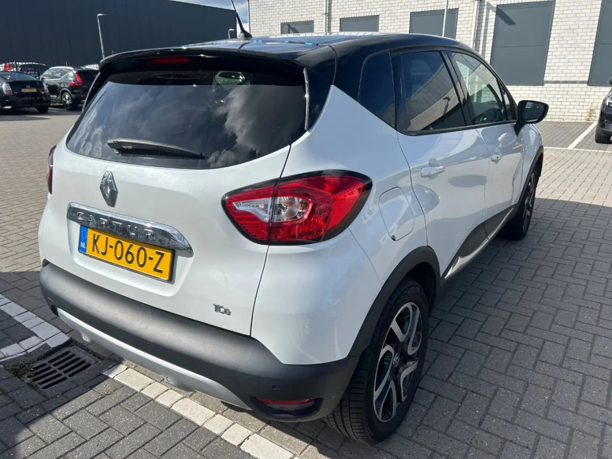 1.2 TCe Wave Automaat! | Camera | Cruise | LMV | Bluetooth | Navigatie! | Leder/Stof | PDC  | Achteruitrijcamera | Afwijkende dakkleur | Airco (automatisch)