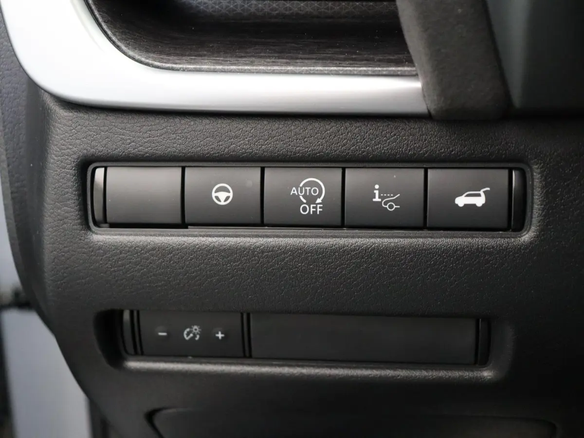 1.3 MHEV Xtronic Tekna Plus | Leder | Stoel en stuurverwarming | Memory | Carplay | HUD | Led |