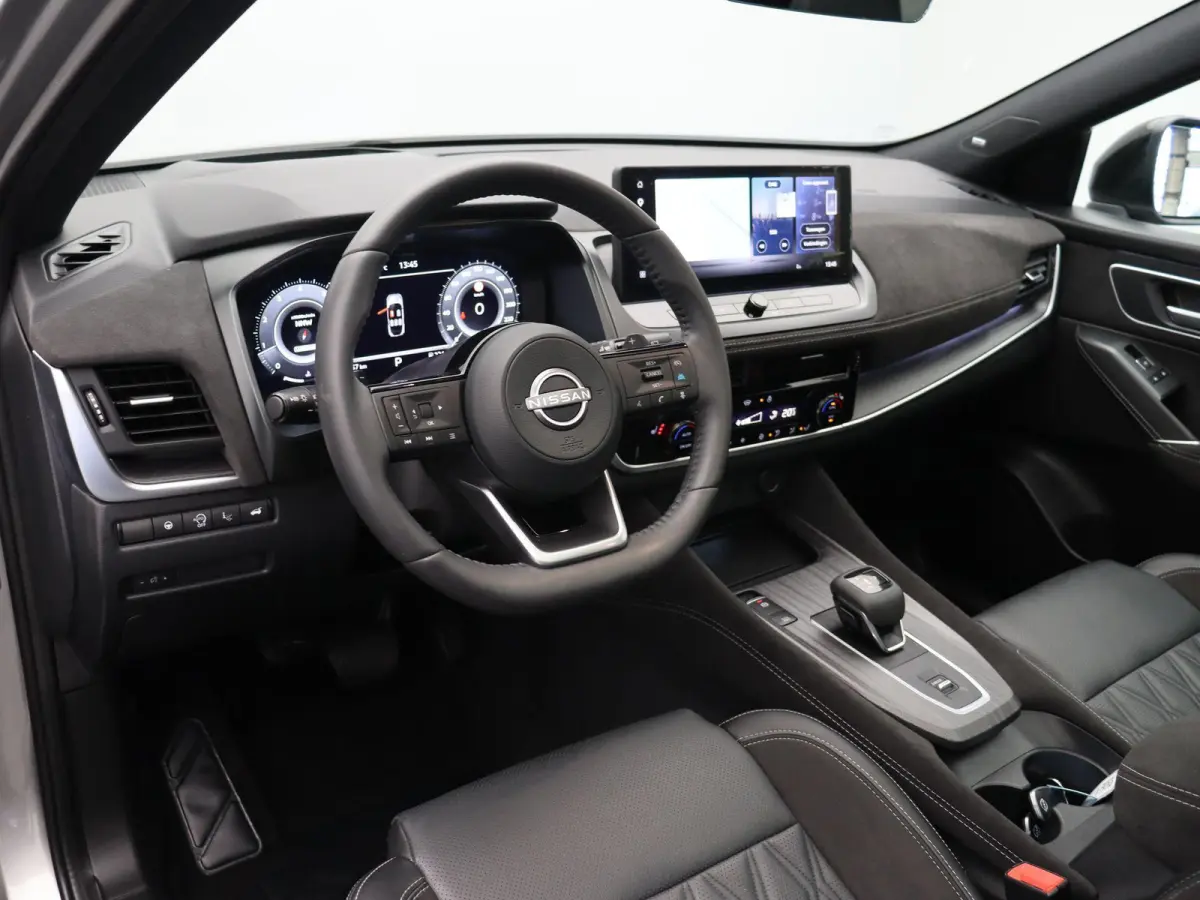 1.3 MHEV Xtronic Tekna Plus | Leder | Stoel en stuurverwarming | Memory | Carplay | HUD | Led |