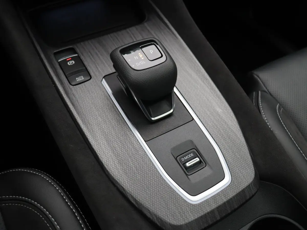 1.3 MHEV Xtronic Tekna Plus | Leder | Stoel en stuurverwarming | Memory | Carplay | HUD | Led |