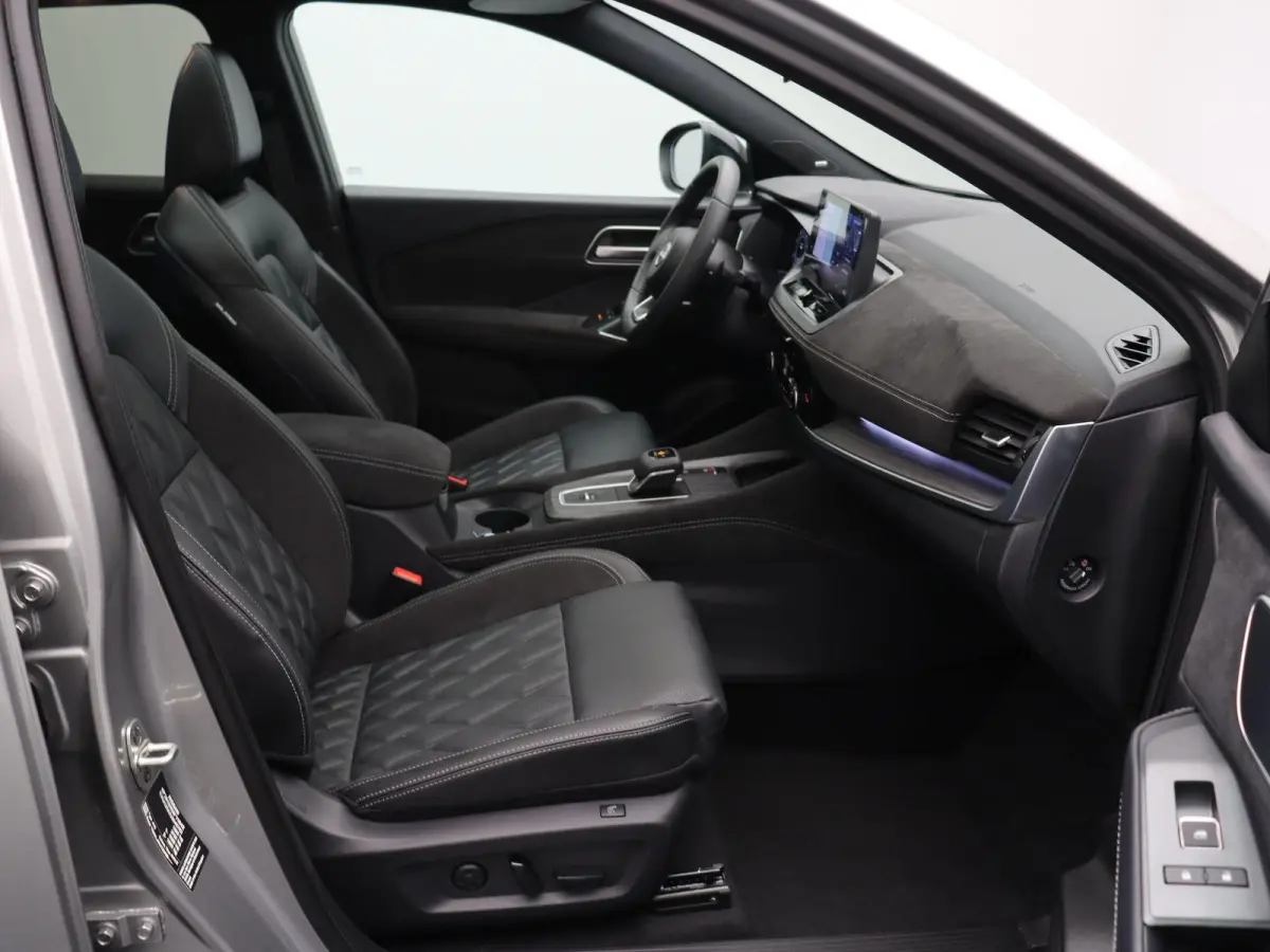 1.3 MHEV Xtronic Tekna Plus | Leder | Stoel en stuurverwarming | Memory | Carplay | HUD | Led |