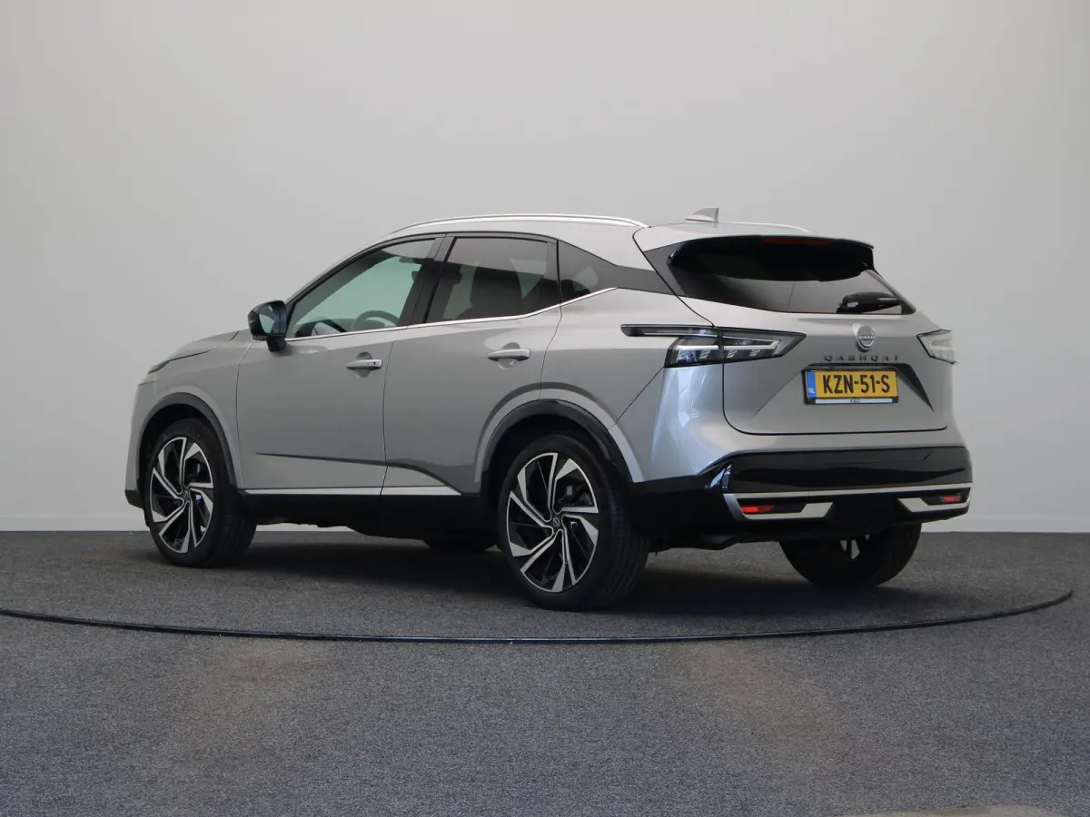 1.3 MHEV Xtronic Tekna Plus | Leder | Stoel en stuurverwarming | Memory | Carplay | HUD | Led |