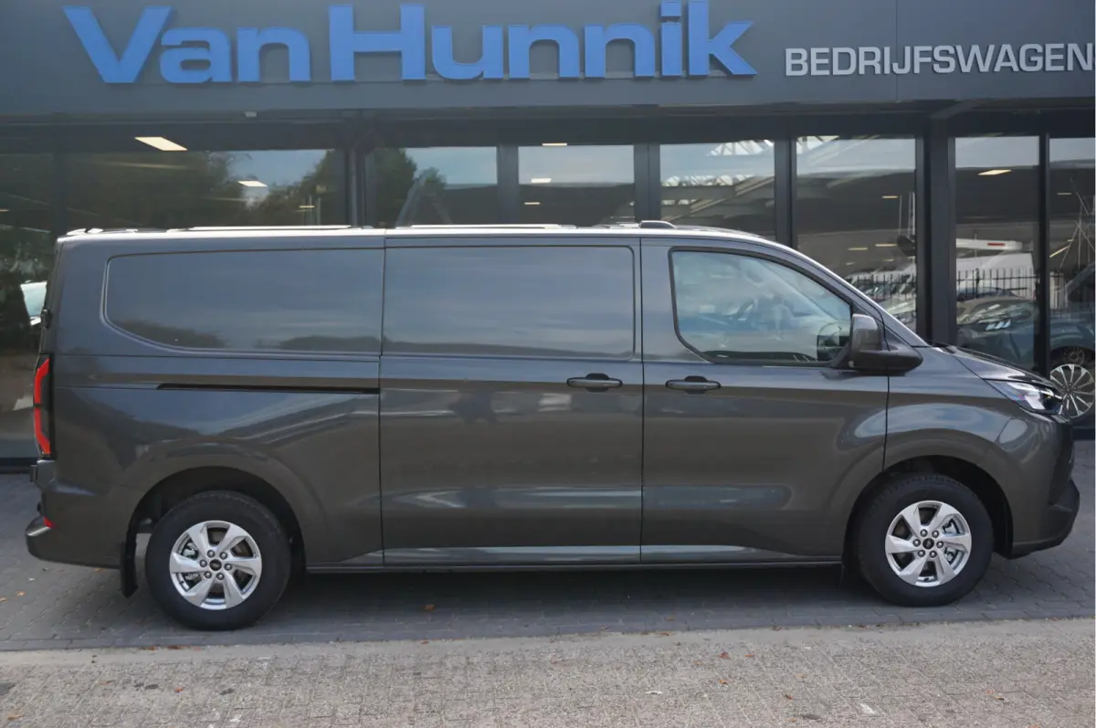 320L 218PK 71KWH AWD Limited Elektrisch AUT BPM VRIJ!! Apple CP/Android A, LED, Trekhaak, 2x Schuifdeur!! NR. EC51