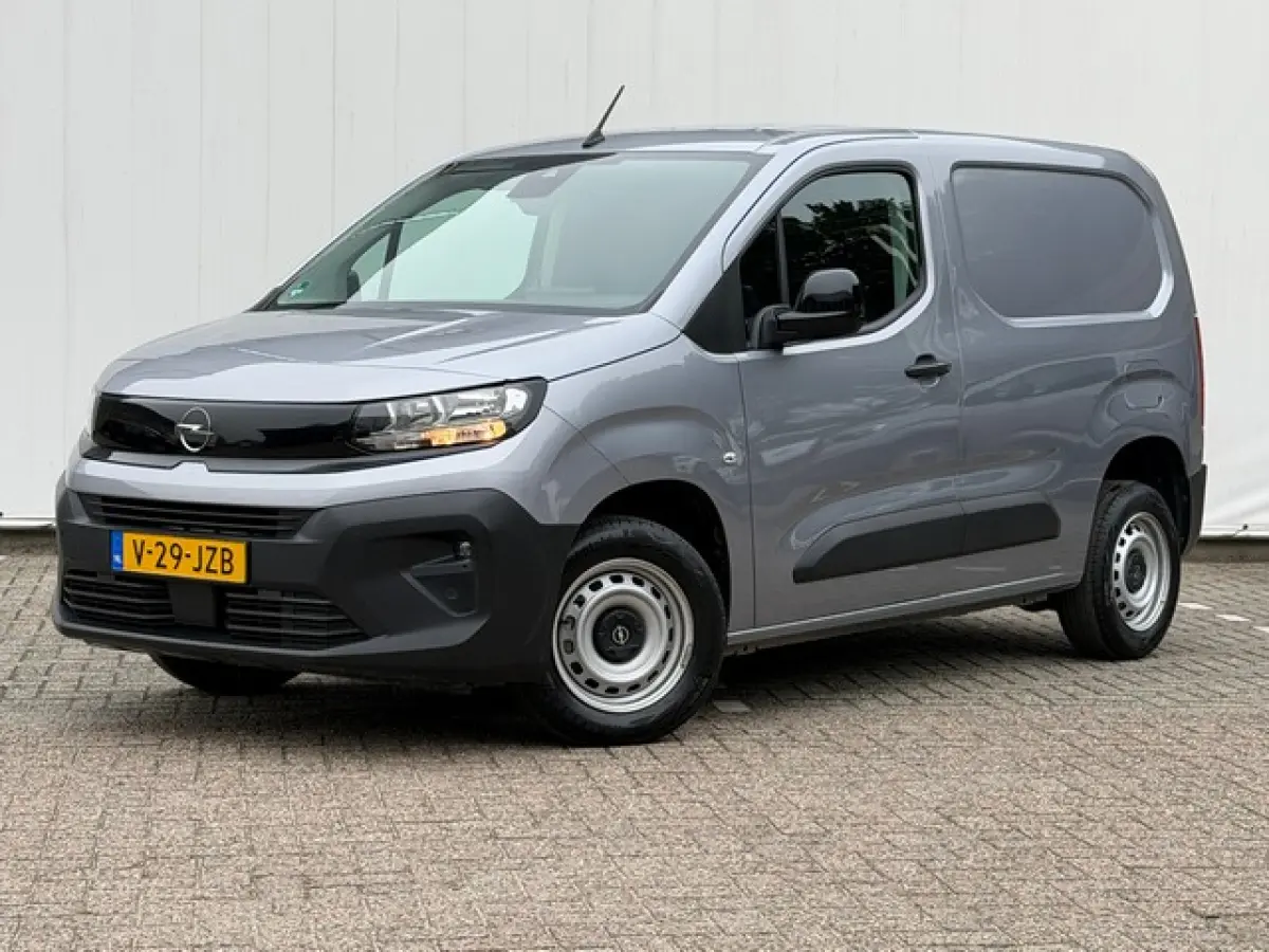 1.5 BlueHDi met Navi/Camera, Digitaal Dashboard, Facelift-Model