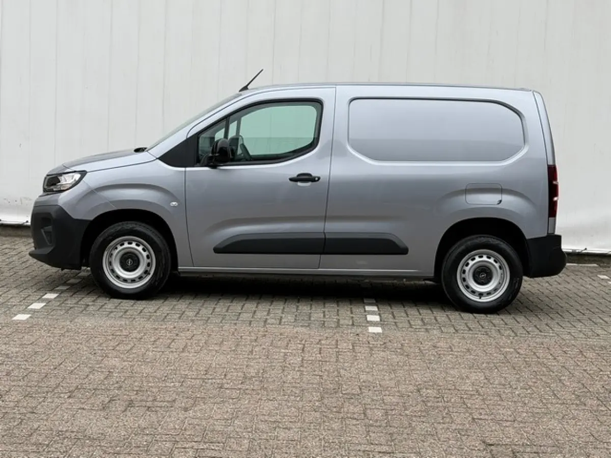 1.5 BlueHDi met Navi/Camera, Digitaal Dashboard, Facelift-Model