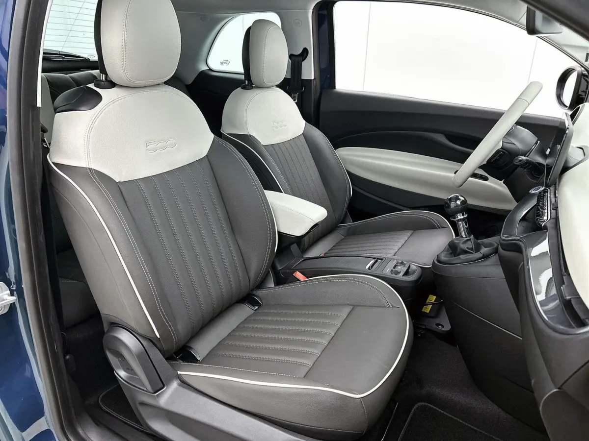 1.0 65k Hybrid La Prima | VOORRAAD VOORDEEL | Climate Control | Apple CarPlay/Android Auto | 17''LMV | Glazendak | Camera | Cruise Control | Stoelverwarming | LED |