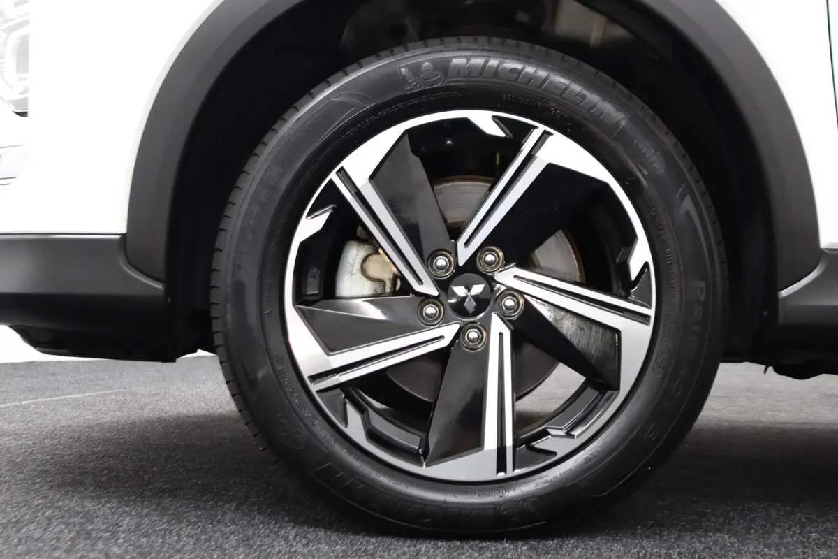 2.4 PHEV First Edition | Trekhaak |