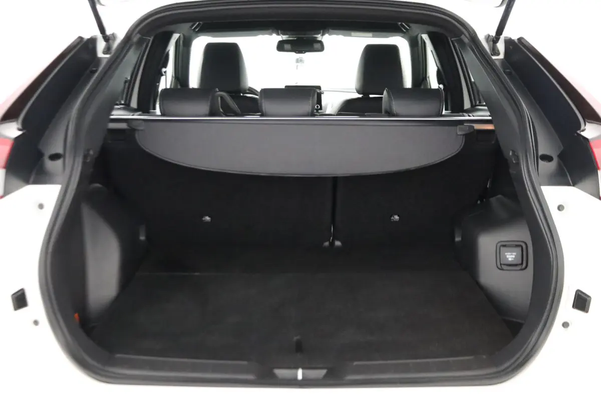 2.4 PHEV First Edition | Trekhaak |
