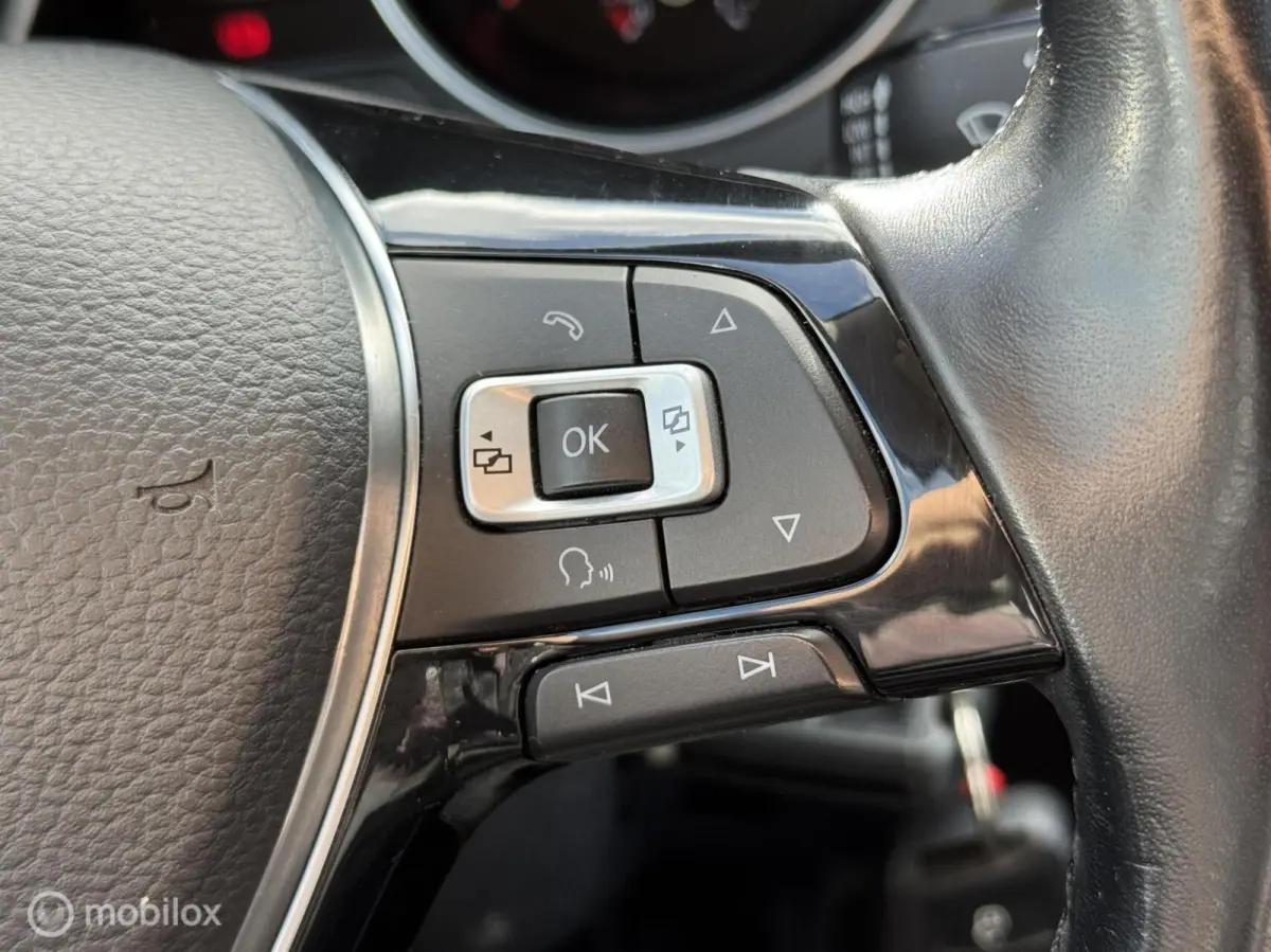 1.0 BlueMotion Edition Carplay Cruise