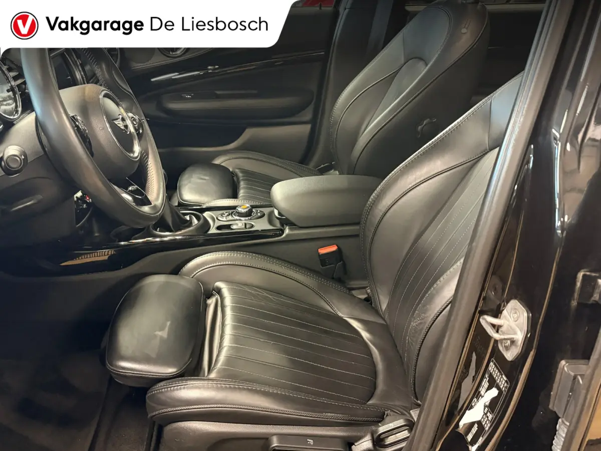 1.5 Cooper Chili Serious Business/leer/navi/pano/stoelverw/boeken