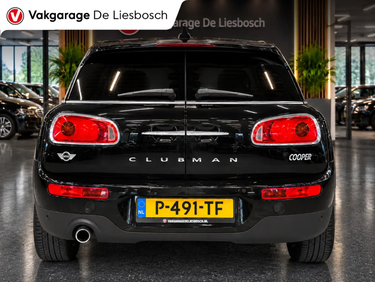 1.5 Cooper Chili Serious Business/leer/navi/pano/stoelverw/boeken