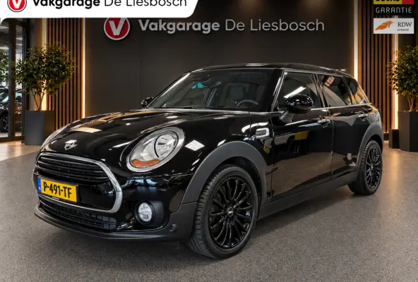 1.5 Cooper Chili Serious Business/leer/navi/pano/stoelverw/boeken