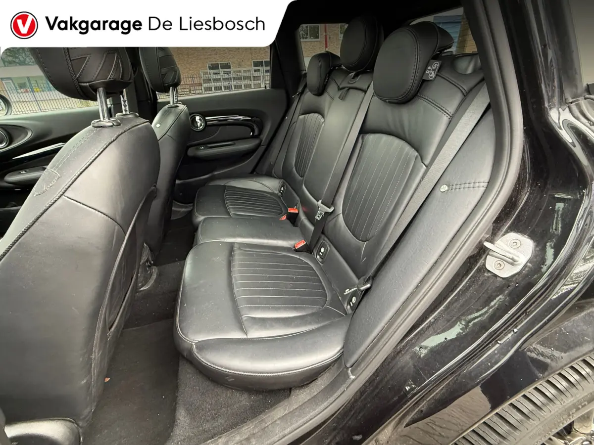 1.5 Cooper Chili Serious Business/leer/navi/pano/stoelverw/boeken