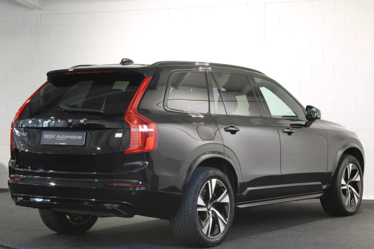 2.0 T8 Recharge AWD R-Design | H/K | PANO | Elektrisch verstelbare zetels