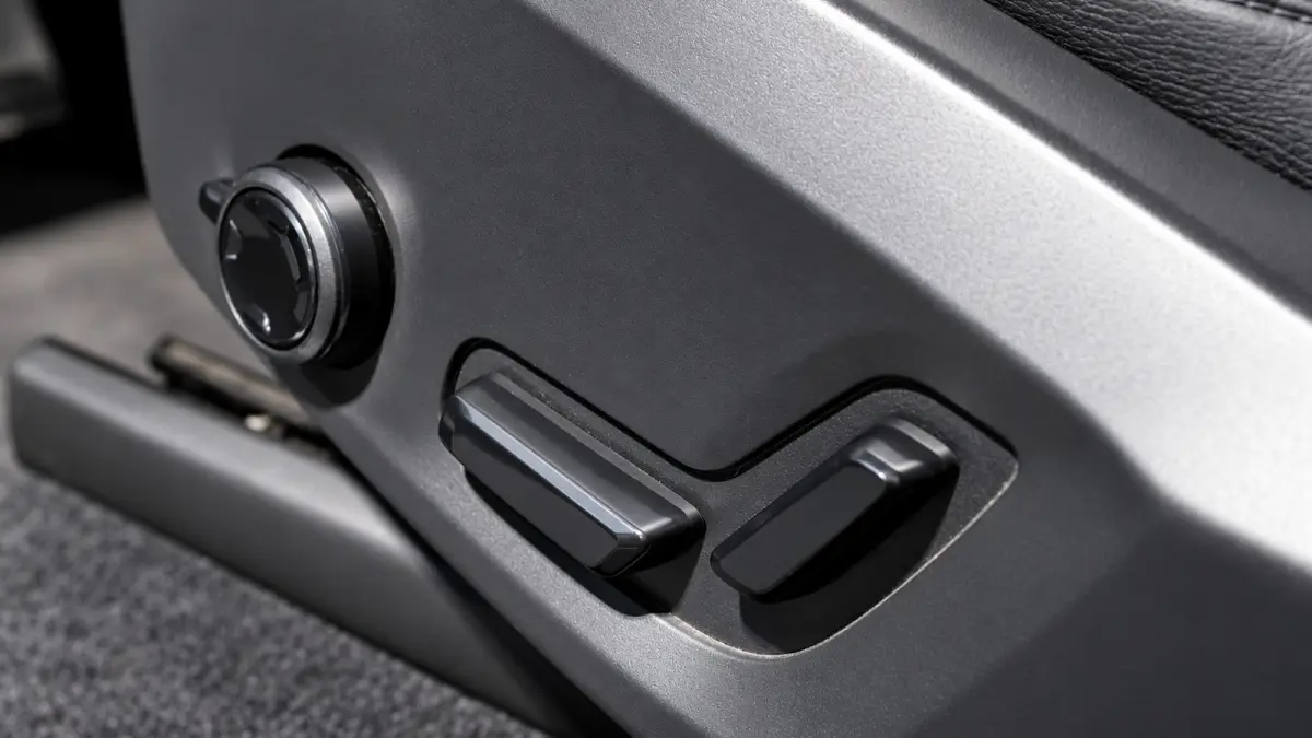 2.0 T8 Recharge AWD R-Design | H/K | PANO | Elektrisch verstelbare zetels