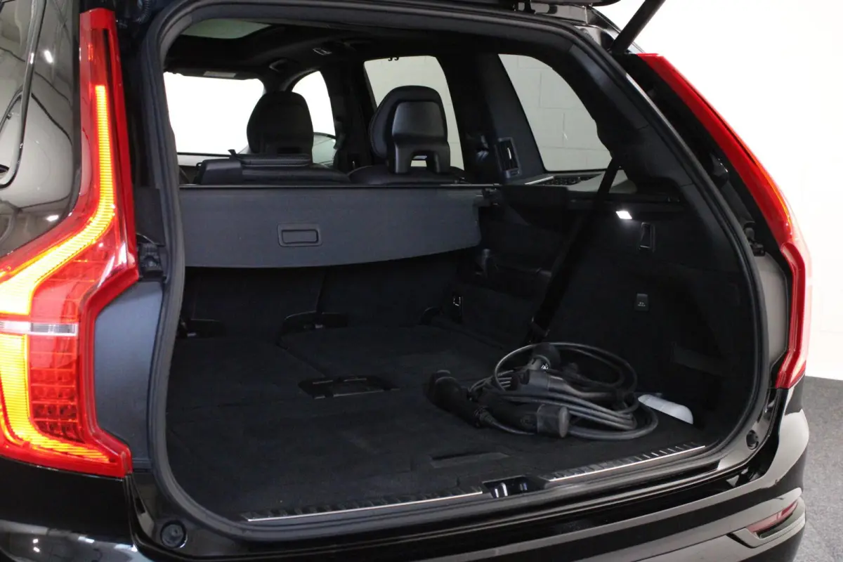 2.0 T8 Recharge AWD R-Design | H/K | PANO | Elektrisch verstelbare zetels