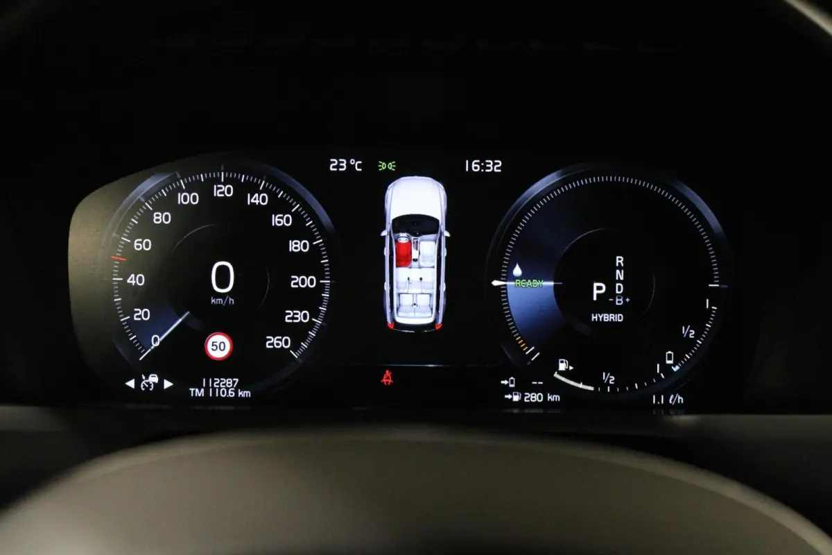 2.0 T8 Recharge AWD R-Design | H/K | PANO | Elektrisch verstelbare zetels