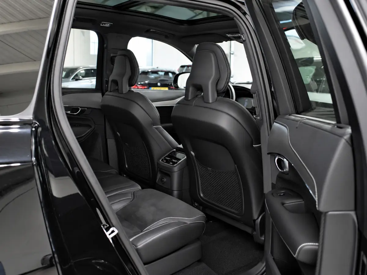 2.0 T8 Recharge AWD R-Design | H/K | PANO | Elektrisch verstelbare zetels