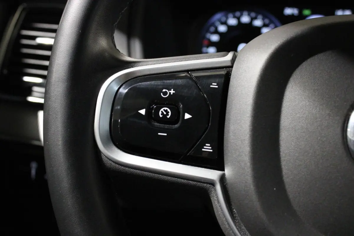 2.0 T8 Recharge AWD R-Design | H/K | PANO | Elektrisch verstelbare zetels