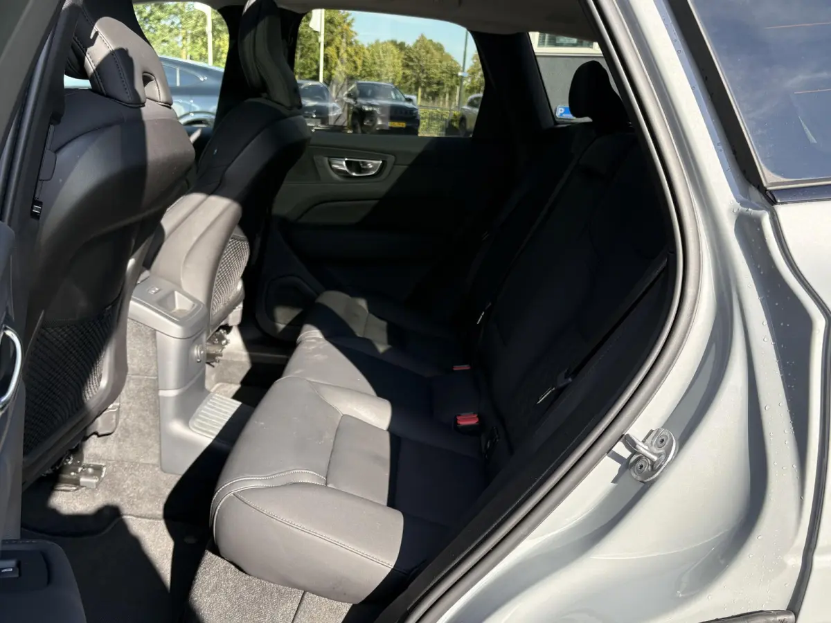 2.0 T6 Plug-in hybrid AWD Plus Dark HEAD-UP DISPLAY | 2026!| HARMAN KARDON| PANO| MEMORY STOELEN| PILOT ASSIST| 360 CAMERA|
