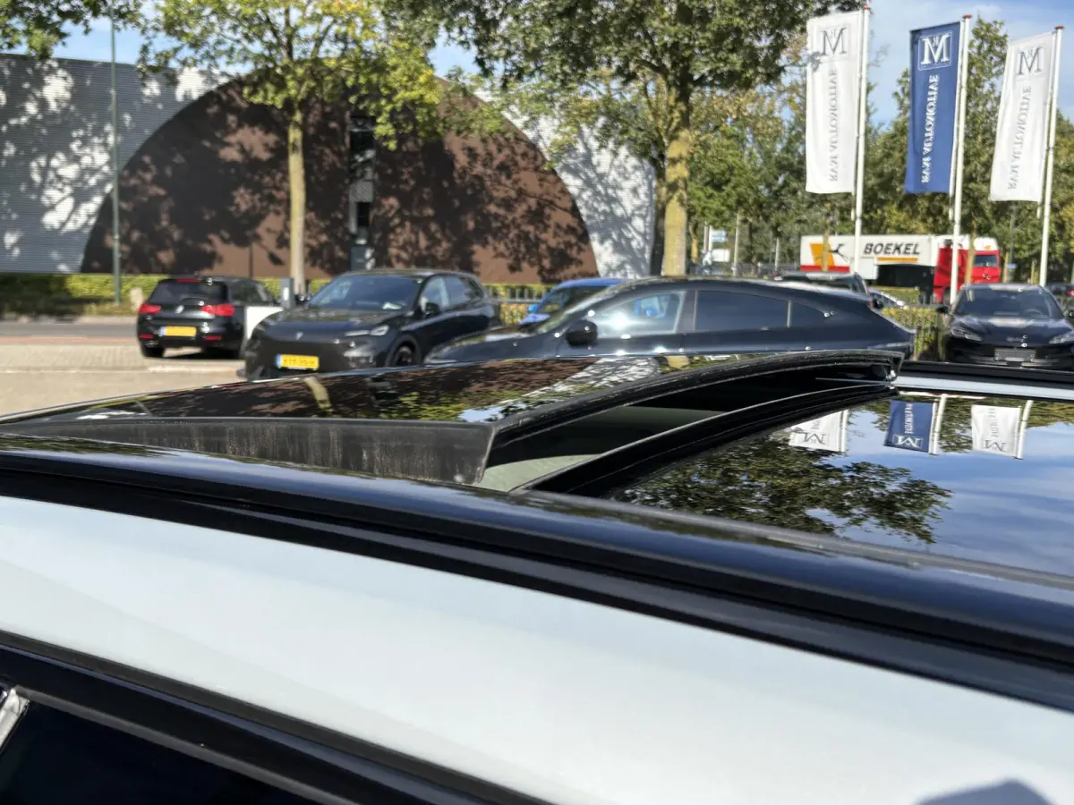 2.0 T6 Plug-in hybrid AWD Plus Dark HEAD-UP DISPLAY | 2026!| HARMAN KARDON| PANO| MEMORY STOELEN| PILOT ASSIST| 360 CAMERA|