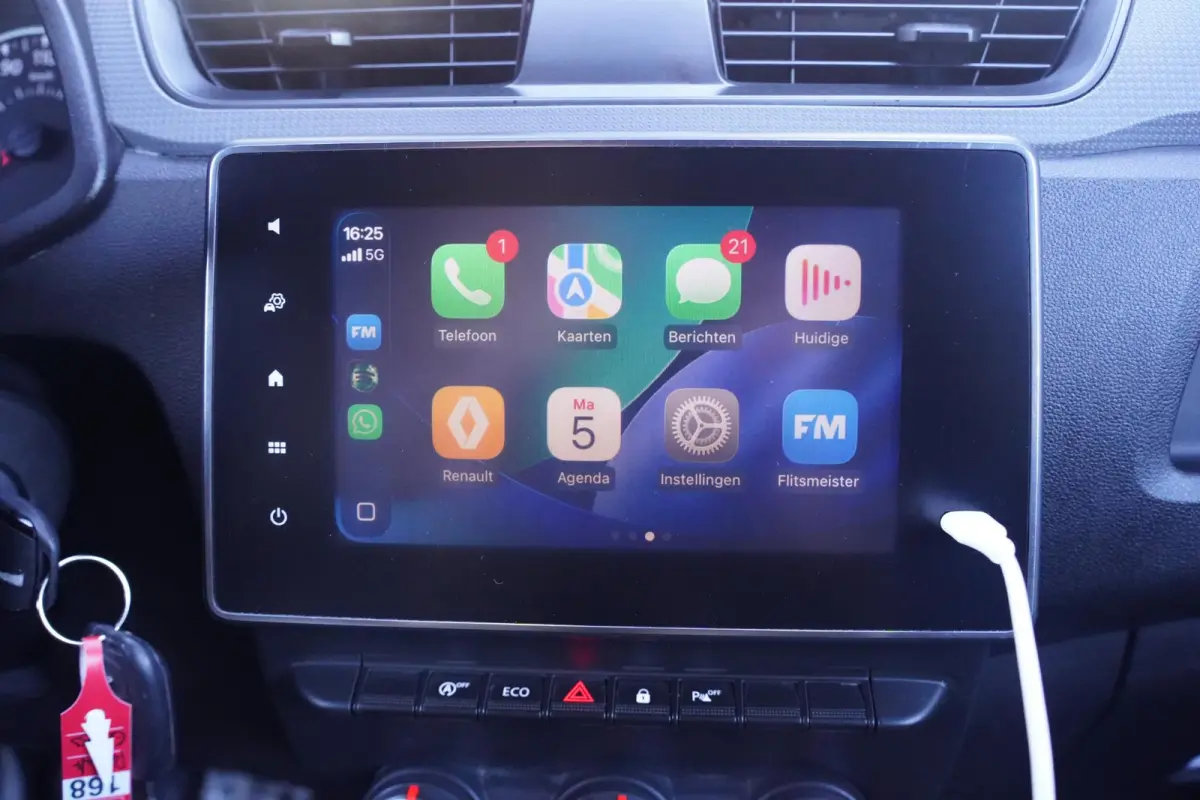 1.5 DCi 95 pk L1 Airco, Apple Carplay, Trekhaak Elek. Pakket, PDC achter, 2-Zits