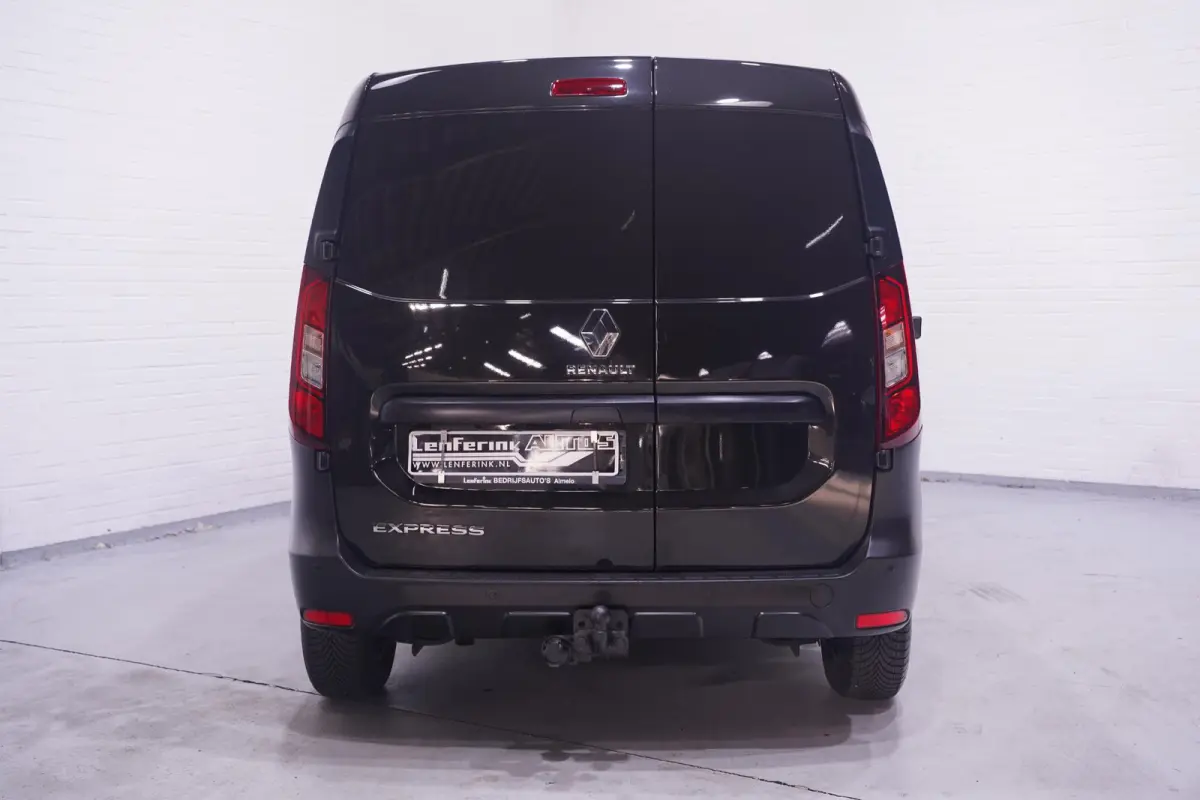 1.5 DCi 95 pk L1 Airco, Apple Carplay, Trekhaak Elek. Pakket, PDC achter, 2-Zits