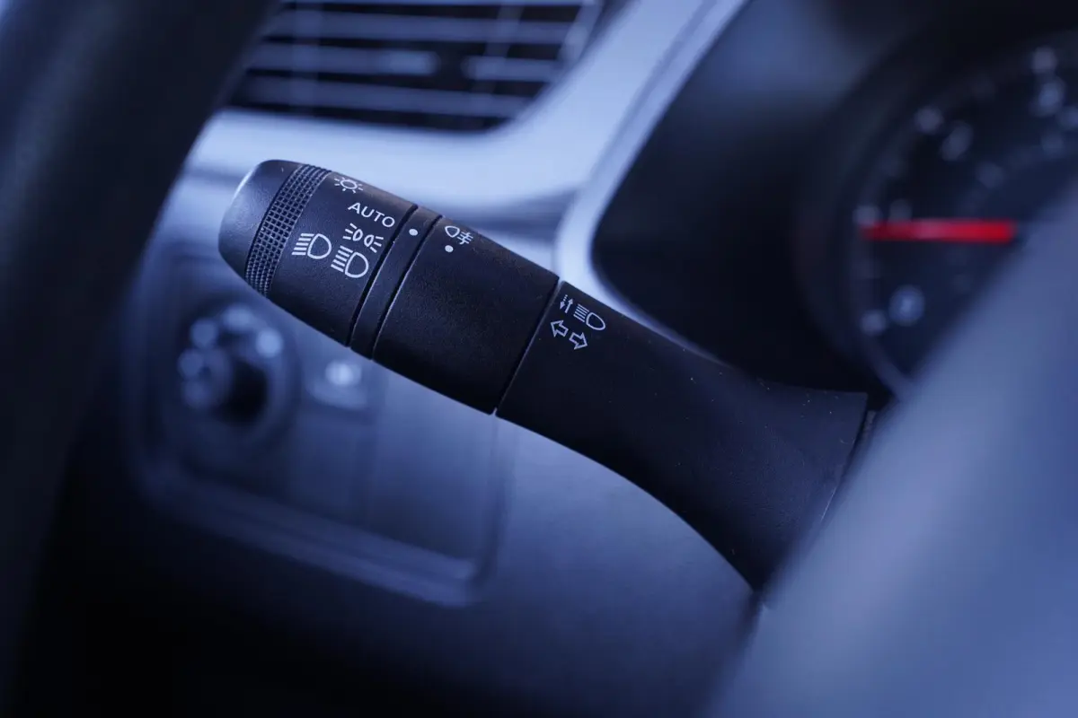 1.5 DCi 95 pk L1 Airco, Apple Carplay, Trekhaak Elek. Pakket, PDC achter, 2-Zits
