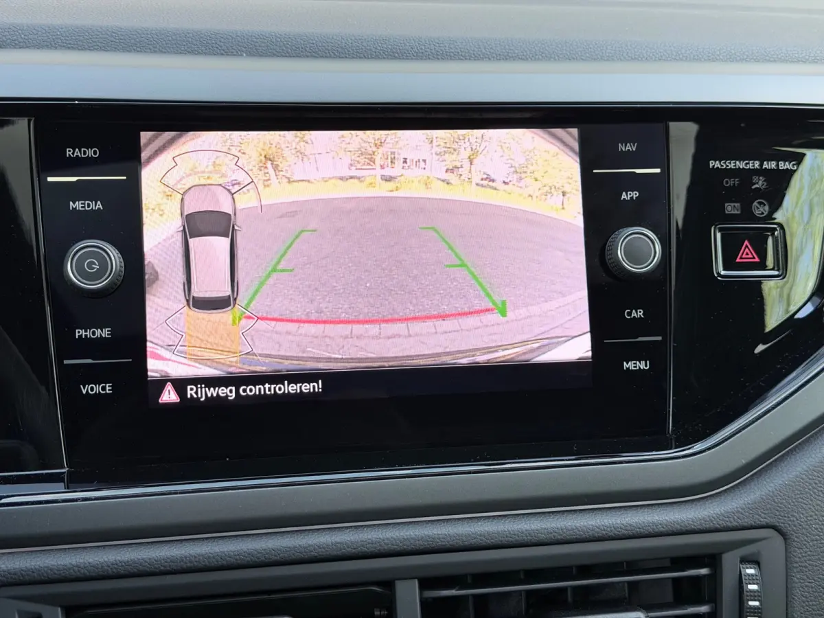 1.5 TSI R-Line Pano/Keyless/Camera