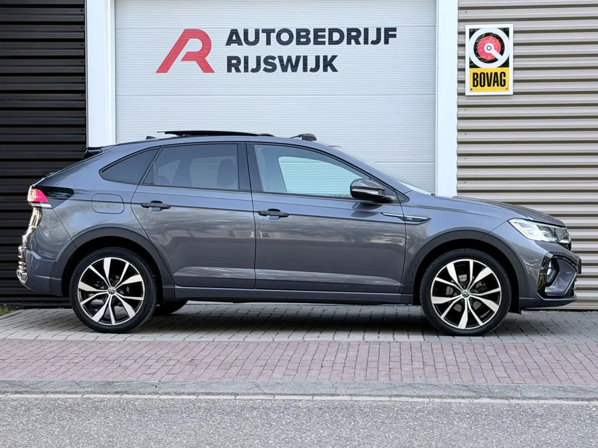 1.5 TSI R-Line Pano/Keyless/Camera