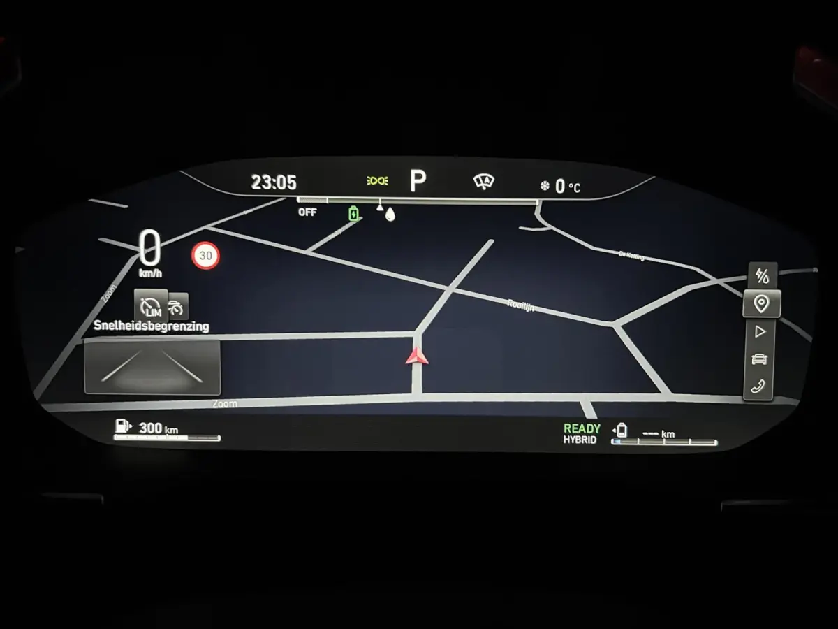 1.5 Plug-in Black Edition Sfeerver. CarPlay 360°