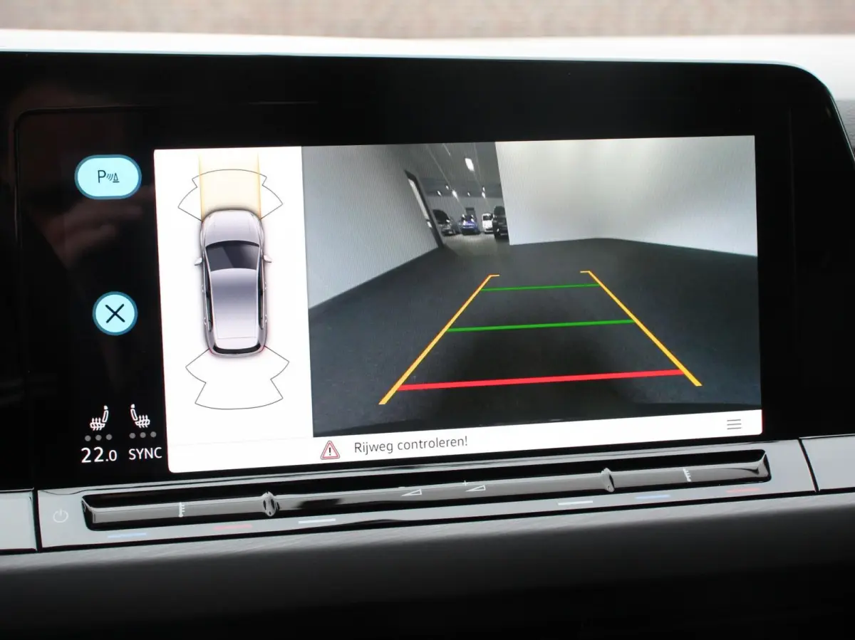 1.5 eTSI 150pk DSG Style Navigatie DAB Camera Lane Assist LED Adaptive Cruise Control Keyless Go Stoelverwarming Lichtmetalen Velgen