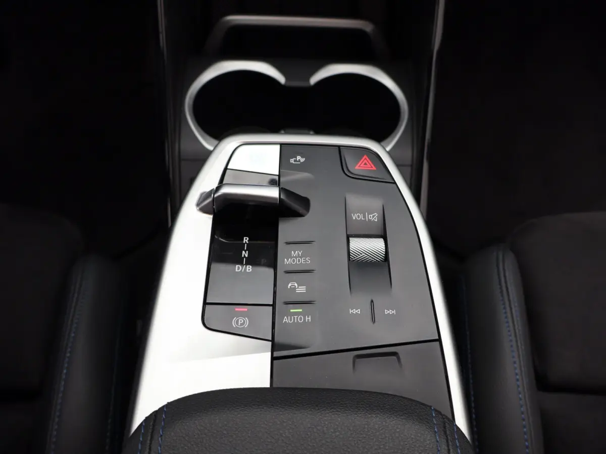 xDrive30 | M Sport | Trekhaak | Comfort pakket | Driving Assistant Plus | Innovation Pack | Travel Pack |