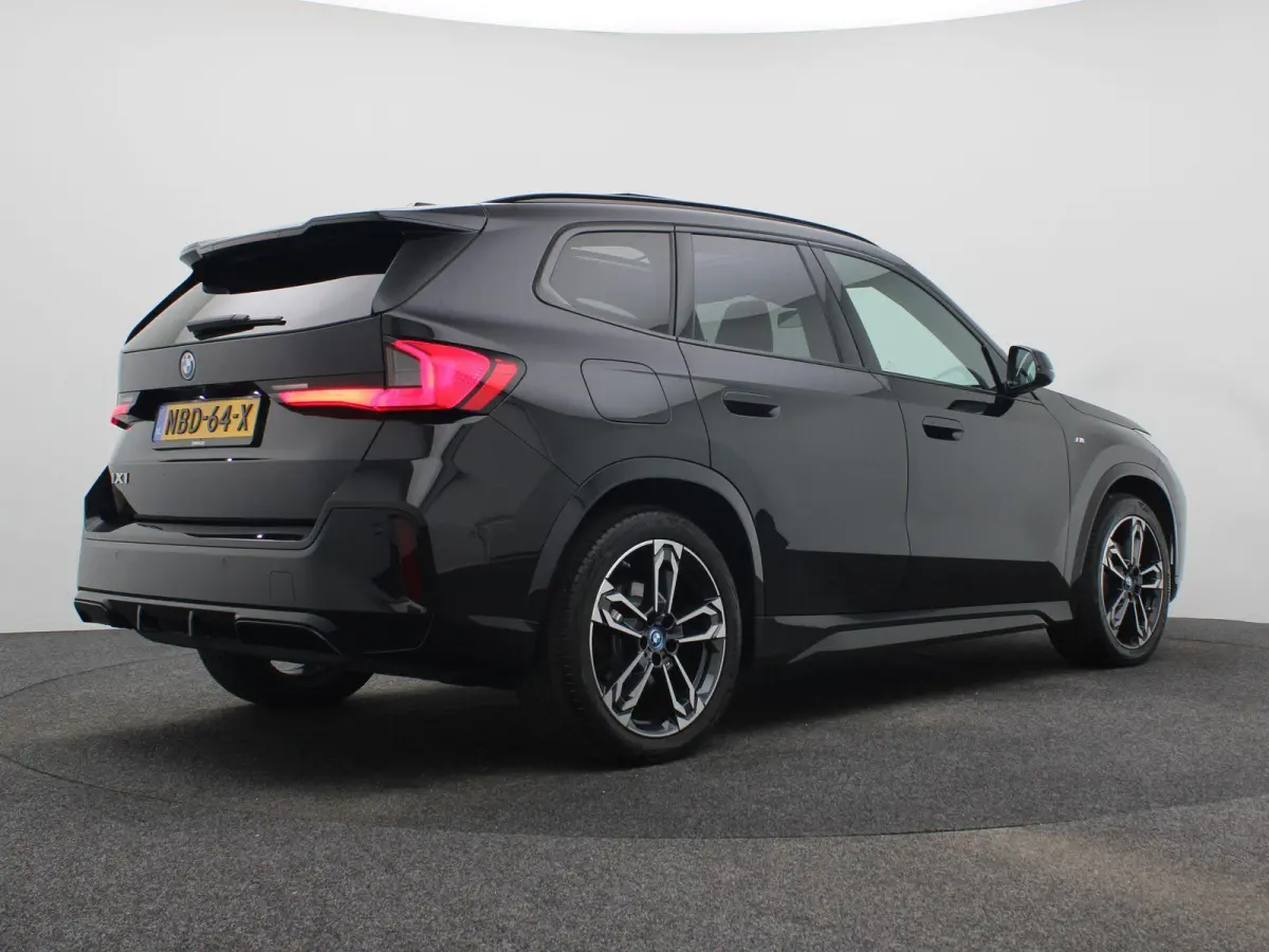 xDrive30 | M Sport | Trekhaak | Comfort pakket | Driving Assistant Plus | Innovation Pack | Travel Pack |
