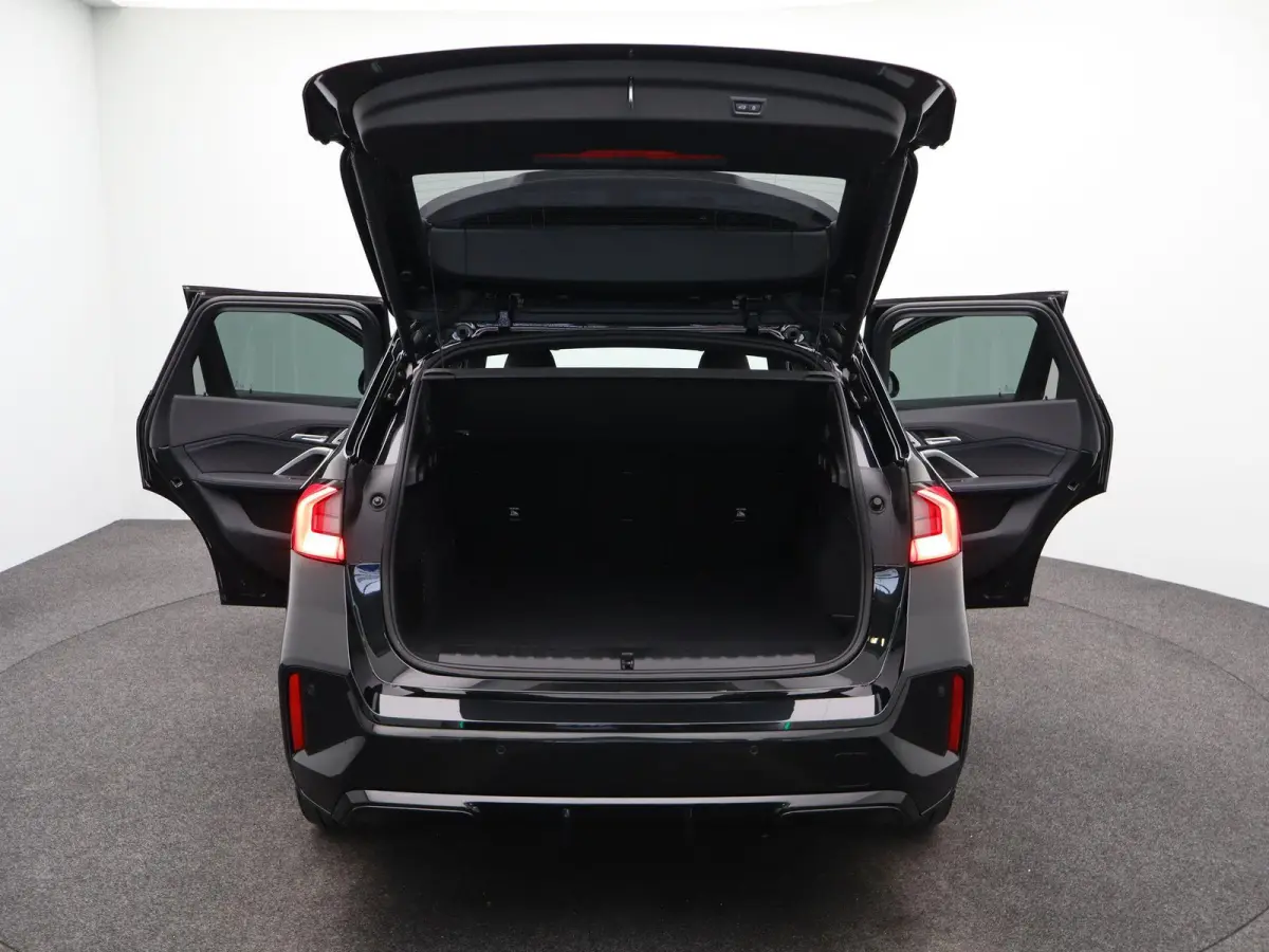 xDrive30 | M Sport | Trekhaak | Comfort pakket | Driving Assistant Plus | Innovation Pack | Travel Pack |