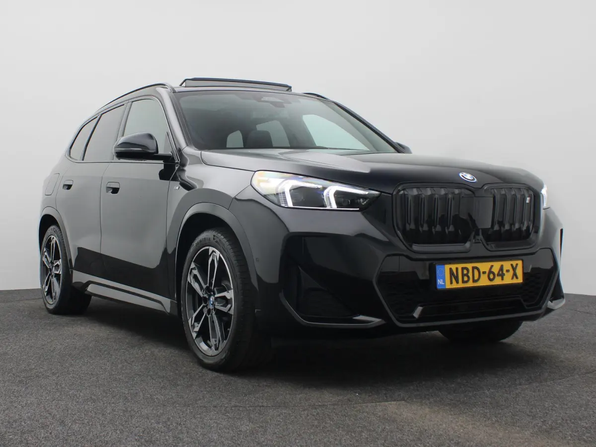 xDrive30 | M Sport | Trekhaak | Comfort pakket | Driving Assistant Plus | Innovation Pack | Travel Pack |