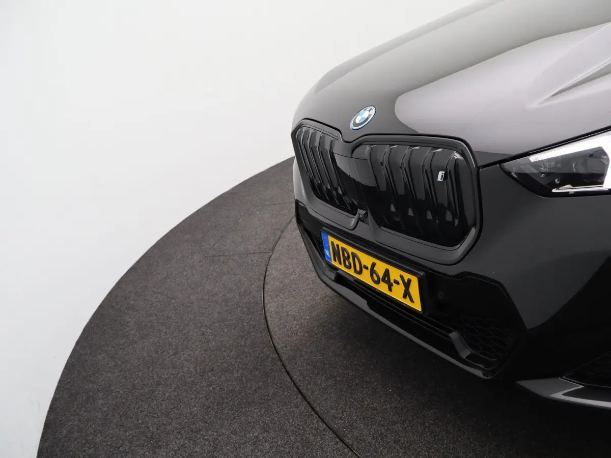xDrive30 | M Sport | Trekhaak | Comfort pakket | Driving Assistant Plus | Innovation Pack | Travel Pack |