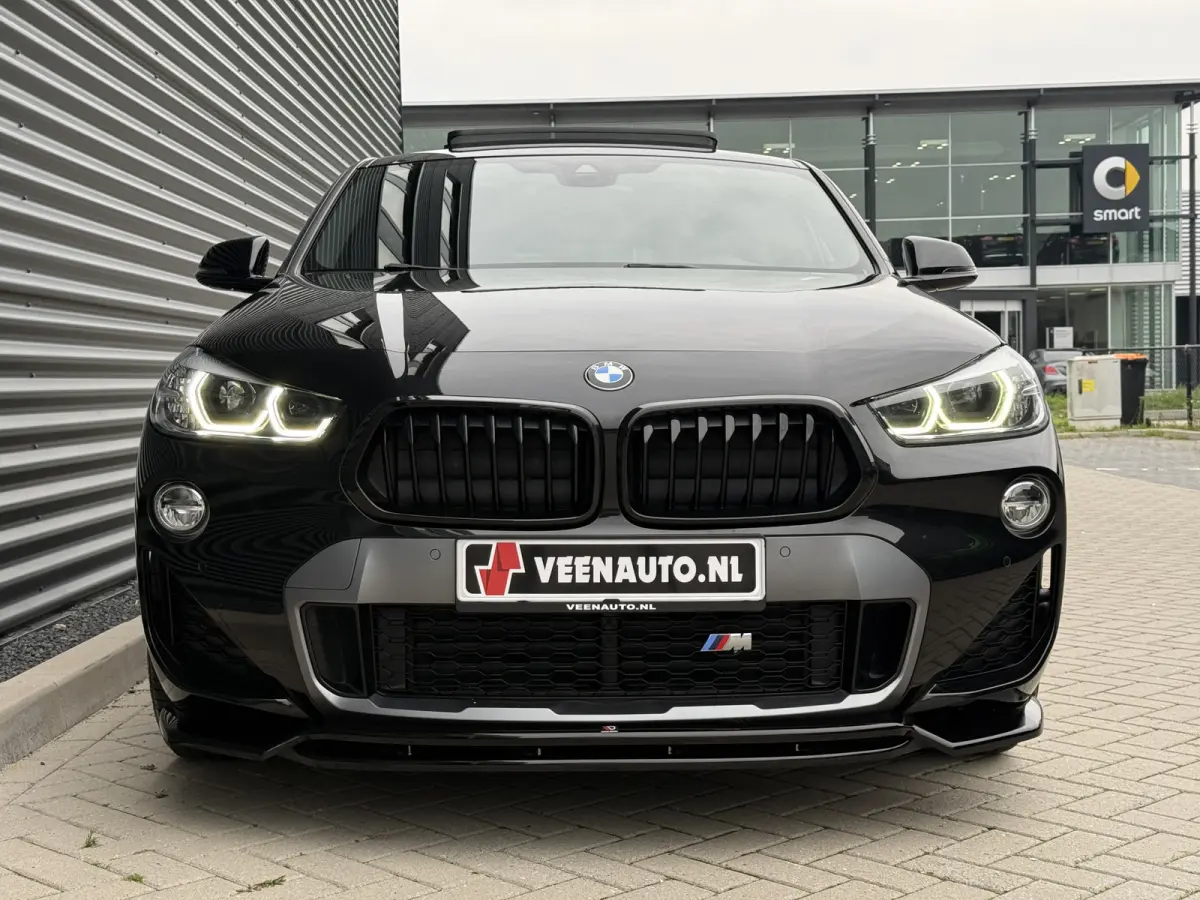 sDrive18i M-Sport X Pano/Camera/Alcantara