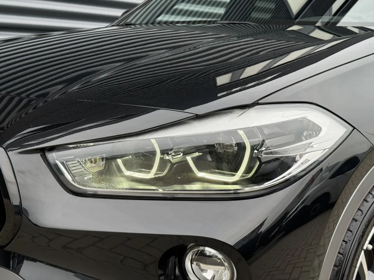 sDrive18i M-Sport X Pano/Camera/Alcantara